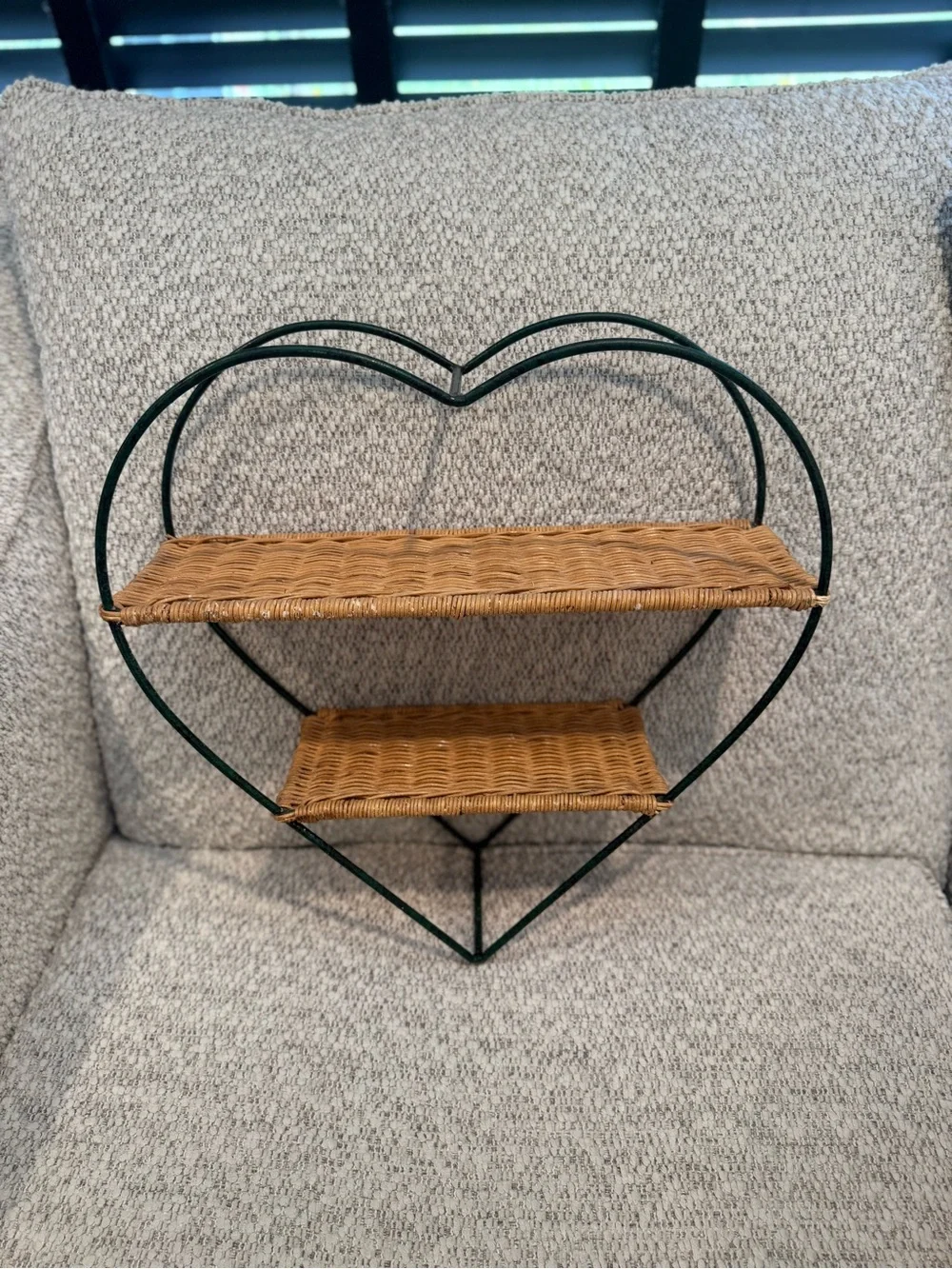 Heart-Shaped Wall Display Shelf in Green and Brown
